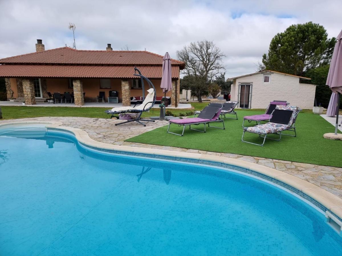 Villa Pancorbo Velayos Extérieur photo